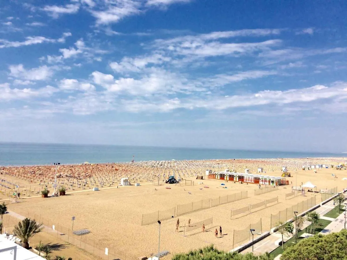 Apartment In Bibione 38373